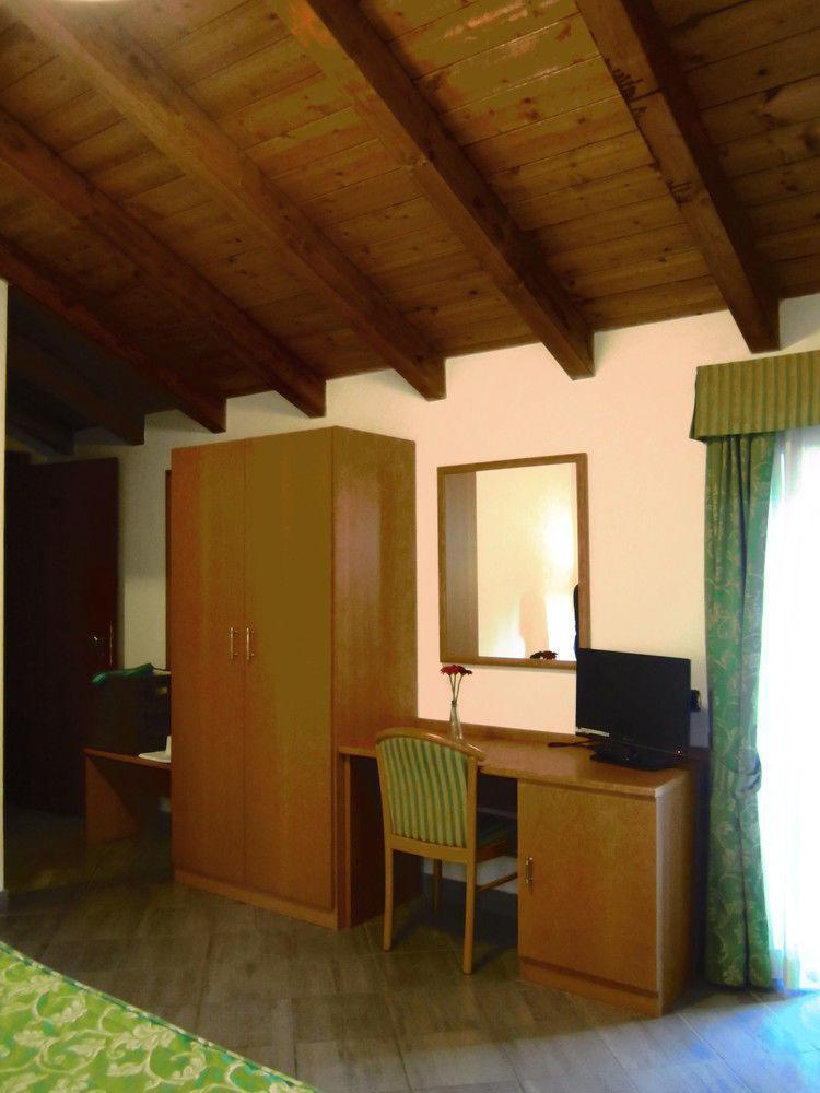 Albergo La Veranda Tavarone Extérieur photo