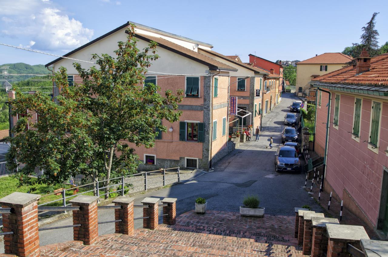Albergo La Veranda Tavarone Extérieur photo